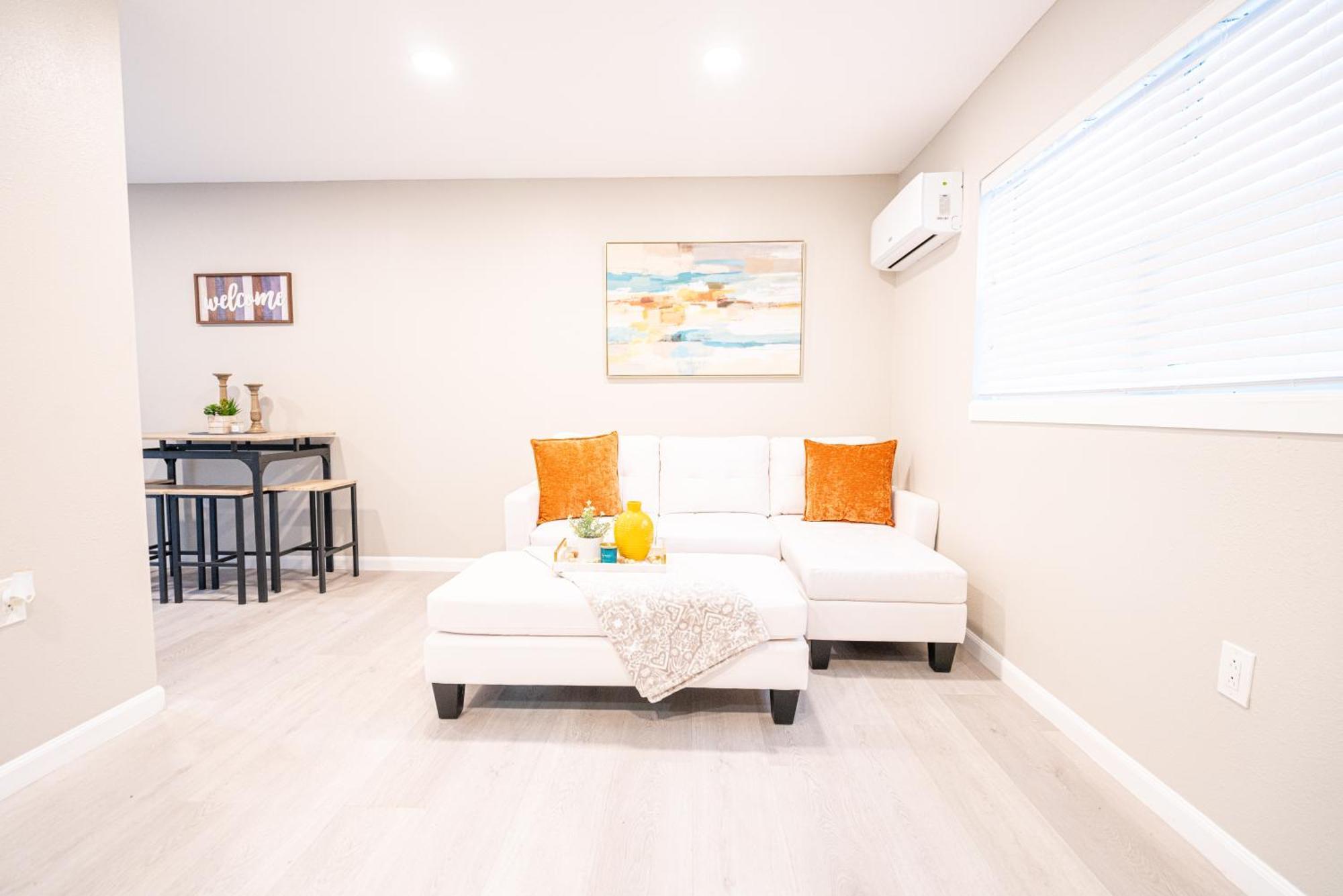 University Serenity Suites Τάμπα Εξωτερικό φωτογραφία