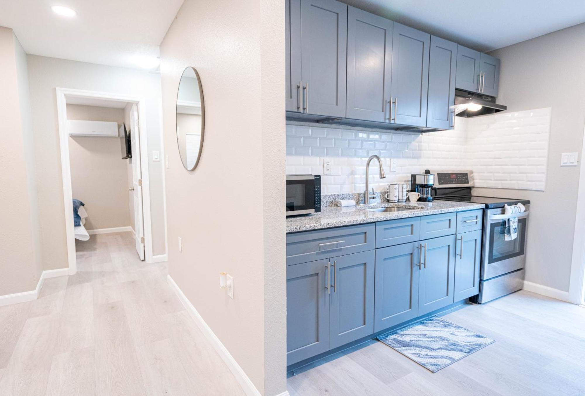 University Serenity Suites Τάμπα Εξωτερικό φωτογραφία